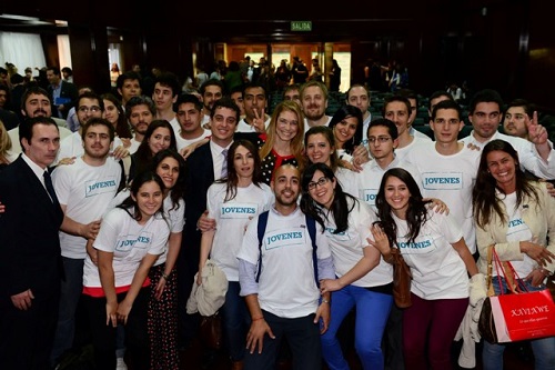 Con los jóvenes, Giorgi presentó 'Capital Semilla Edición Especial'
