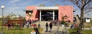 FH: Fue aprobada la extensión de la regularidad de asignaturas