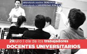 Conmemoran el Día de los Trabajadores Docentes Universitarios