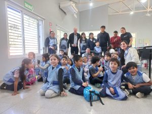 Niños y niñas del JIN N° 17 realizaron visita educativa a la UNaF