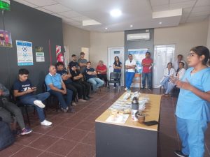 Centro de salud llevó a cabo la segunda charla del ciclo programado