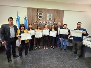FH: Un nuevo grupo de egresados recibió sus títulos