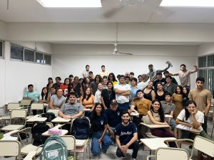 Estudiantes destacaron el acompañamiento del centro de estudiantes LíneAzul en la última clase de Introducción a la Vida Universitaria de la Tecnicatura en Agronegocios