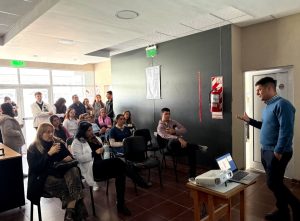 Organizaron charla sobre ansiedad en la UNaF